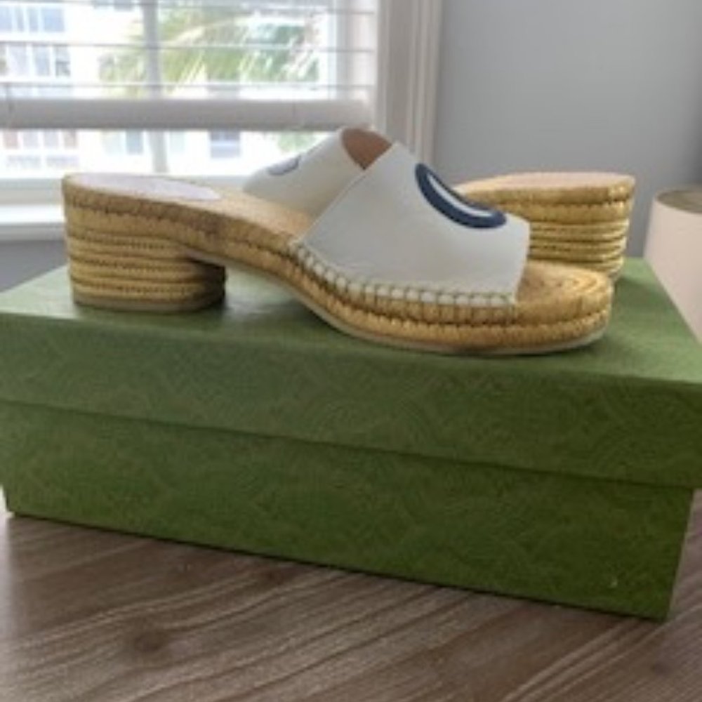 Shoes - Picture 3 of 6